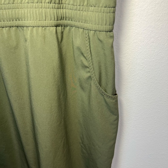 Kuhl Women's Vantage Dress Green Lightweight Stretch Sleeveless Drawstring Large - Picture 7 of 16